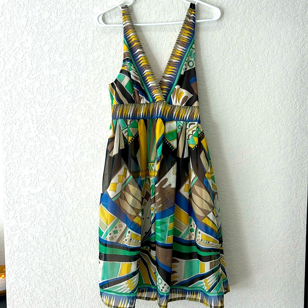 Women’s size medium sleeveless dress. Multicolor geometric shapes